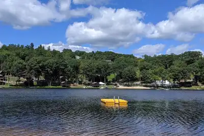 Image de Great Blue Heron Lake House- Super Cozy Family Guest Home Right on the Water!