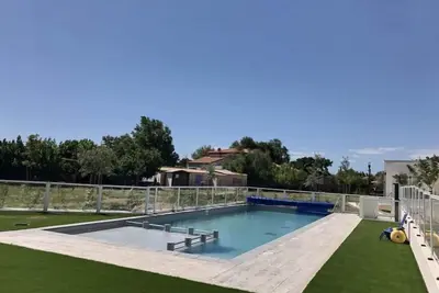 Image de Maison Confortable et Lumineuse Ă 400m de la Plage