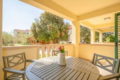 Appartements Zoe (84161-A1) - Pakostane