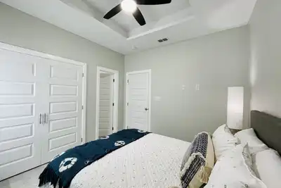 Image de 🌟Band New🌟Luxury Condo❤️Close To Mall❤️Sharyland🌟