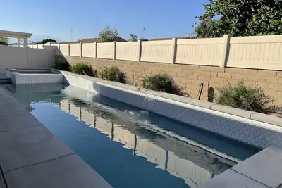 New Pool/Spa/Firepit/Golf Built 2022 #31116 4br