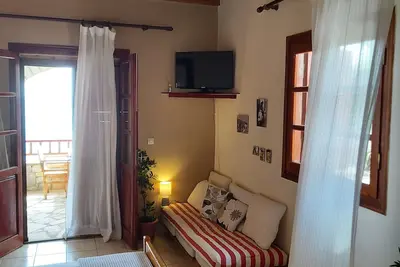 Image de Almyra Apt in Mani