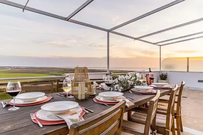 Image de Luxurious apartment in Conil with capacity for up to 6 people.