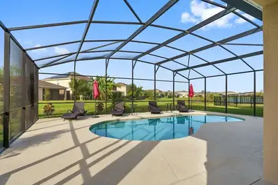 Image de ⭐Luxury 6 Bed Villa | Providence Gated Resort | South Facing Pool | Mins to Wdw⭐