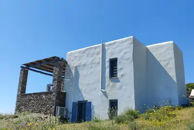 Image de Cycladic villa with a breathtaking view of the Aegean sea