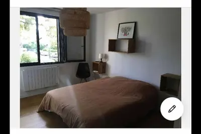 Image de Haven of peace on the edge of the forest