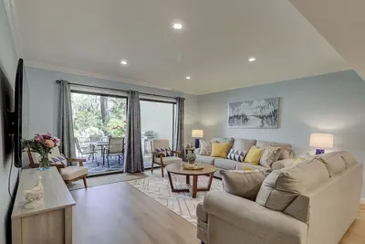 Image de Sunset Rentals | Shipmaster 1203