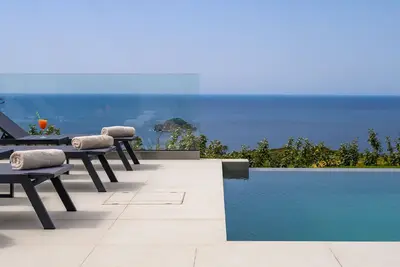 Image de Pasithea - Zeus Blue Villas, Kefalonia, 1 storey sea view house, sleeps 6 people