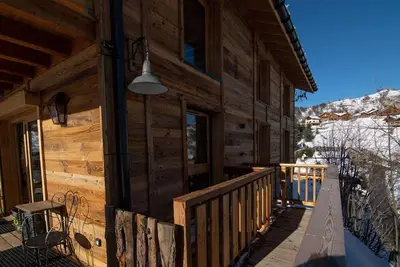 Image de Chalet, sauna, terrasse, balcon, parking, 200m², Valloire