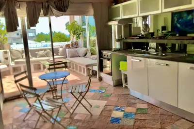 Image de Maison avec plusieurs terrasses, avec une vue sur mer à couper le souffle
