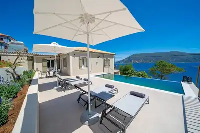 Image de Luxury Sea View Villa Liberty with pool in Fiskardo