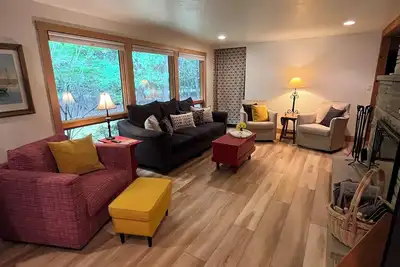 Image de Cute Door County Cottage minutes from beach and Downtown Egg Harbor!