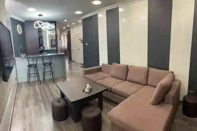 Image de Luxury2BED1Bath/central Yerevan Wi-Fi/2nd Floor/Demrtchyan40. /ARMTRAVElTURE. com