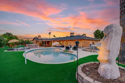 Camelback Casa | 4th Of July | 3400 sq. ft. | Pool & Spa | Old Town
