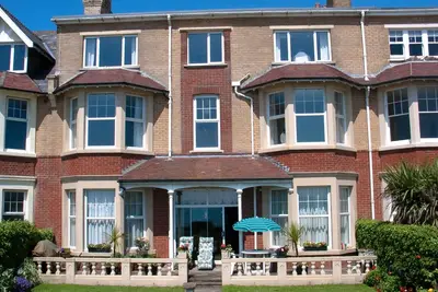 Image de Weymouth Bay Apartment A, pet friendly, with a garden in Weymouth