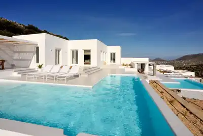 Image de Pili Pala Two Bedroom Suite by Fantasia Villas