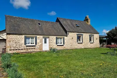 Image de Maison de vacances Ă Ploumilliau avec barbecue