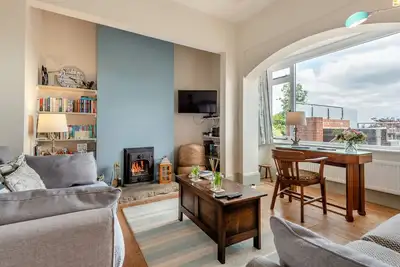 Image de Homelands - Cinq Chambres Maison, Couchages 9