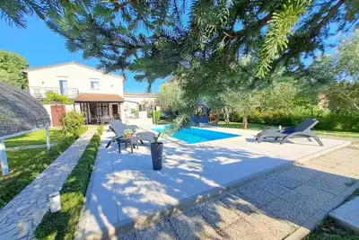Image de Relaxing Villa Grace Felice, 1, 8 km away from the sea.