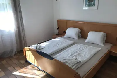 Image de Apartment with 2 bedrooms, garden, kitchen - Apartementhaus Helene