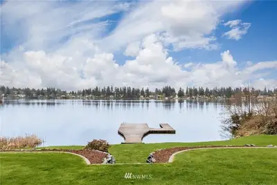 Image de Private Lakefront Urban Oasis. Great Views. Boat, Fish, Jetski, Kayak, or Relax!
