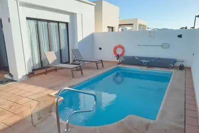 Image de Beautiful villa with private pool