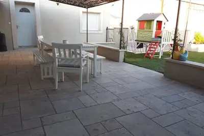 Image de Ancien corps de mas à 6min du village vue sur les Alpilles