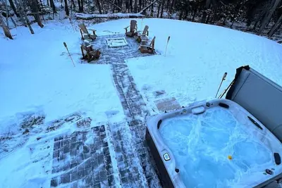 Image de Mountain Oasis - Hot Tub, Sauna, Fire Pit, & More!