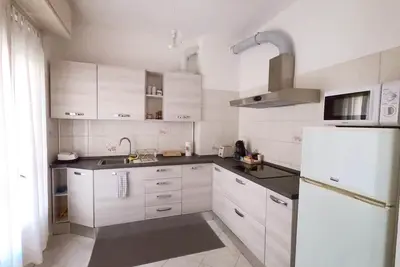 Image de Very Nice Apartment / Km 2. 6 San Siro Stadium / Km 10 Piazza Duomo / Subway / Wi-Fi Free