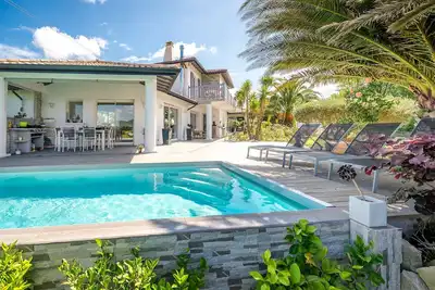 Image de Maison Madalena With Pool close to ocean, Urrugne, France