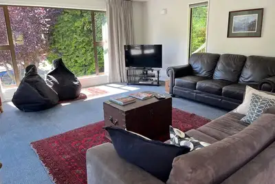 Image de Family Home on Inverness - in the heart of Arrowtown!