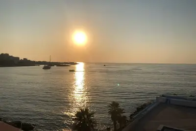 Image de ★ Enjoy Sunsets- Panoramic view- Couple’s Getaway