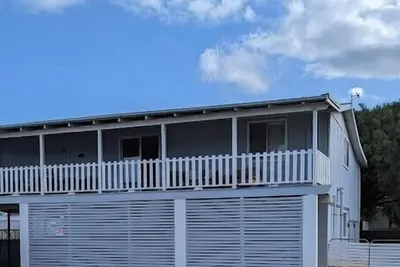 Image de Hamptons- Hampton’s style home that will have you feeling instantly relaxed