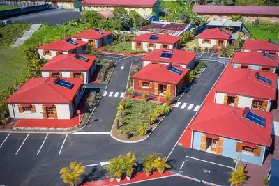 couple house