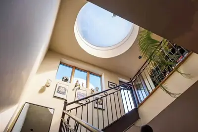 Image de Duplex Penthouse In The Sky w/ 360 Views & Hot Tub