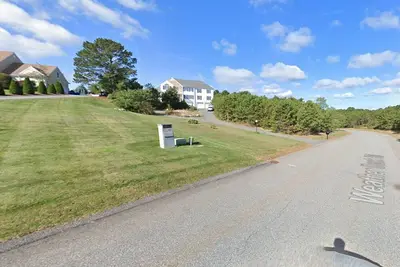 Image de 3600 sqft by Cape Cod Canal