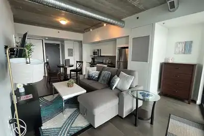 Image de Executive Luxury 2 bed Spacious Downtown Wifi laundry