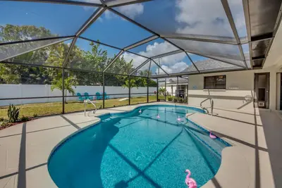 Image de Cape Escape- 3 Bedroom with Heated Salt Water Pool