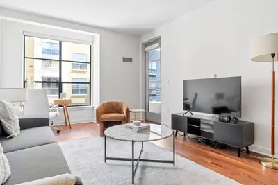 Image de Luxe Mission Bay 2br w/ Gym & W/D, walk to Caltrain & Muni, by Blueground