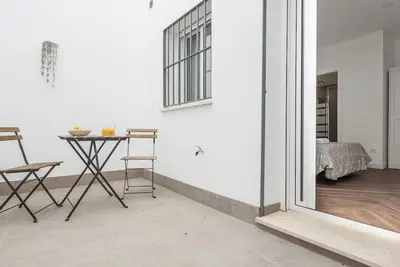 Image de B-Appartement de haute qualité 3 chambres, 2 salles de bain piscine Algaba -Aral