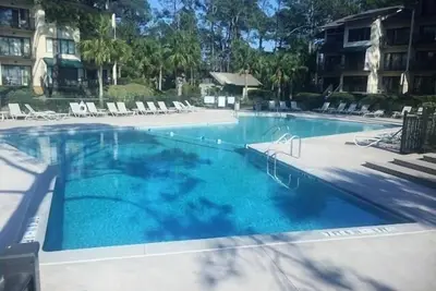 Image de Magnificent water views from 2-Bdrm Villa, steps to South Beach Marina Village