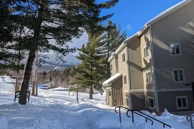 Image de Snowcreek Condo - Ski On/Ski Off Sugarbush Ski Resort.