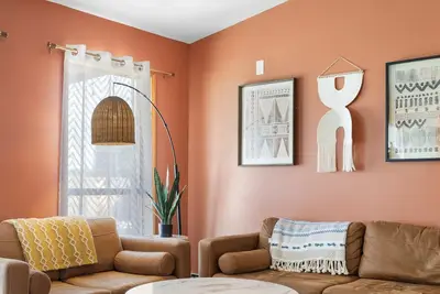 Image de Rancho de Valle del Norte - An Irvie Home