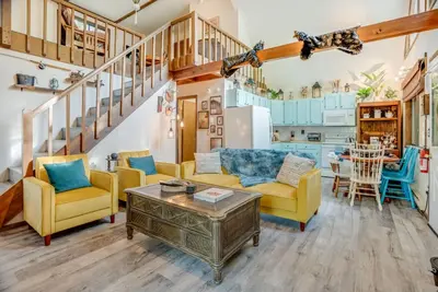 Image de Elmwood · Elmwood Escape ★ A Cozy Retreat at The Hideout ★