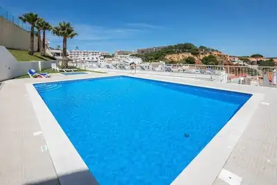 Image de Charming Sea View Flat w/Pool, 20 meters from the Beach