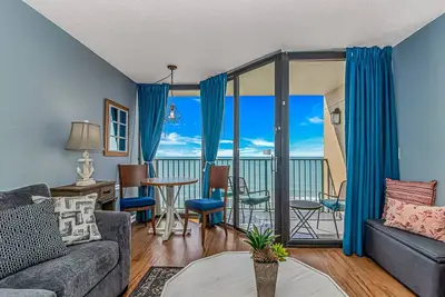 Image de Beautifully Renovated 1 Br with Immaculate Views! Sand Dunes 2926