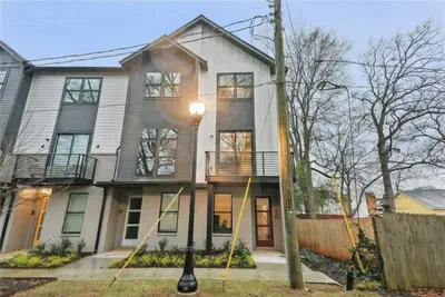 Image de New 3 Story Townhome in East Atlanta Village! ! !