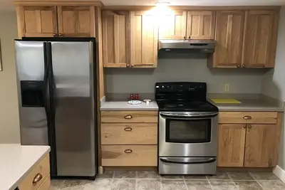 Image de Beautiful Country Estate Basement Apartment