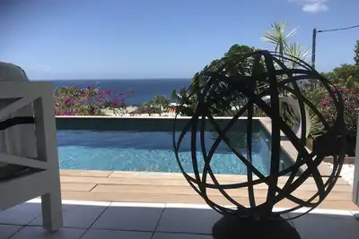 Image de Belle Villa, vue mer imprenable, piscine privée, 5mn à pieds de la plage