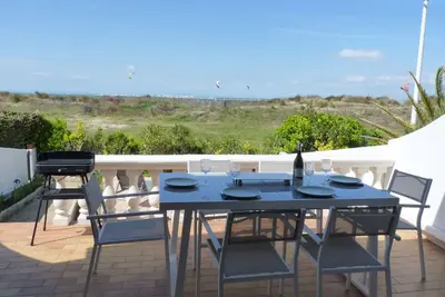 Image de Sol-y-Days le Flamant, Appartement en rez-de-jardin face à la mer